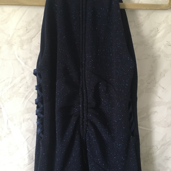 Navy formal dress - Picture 3 of 6